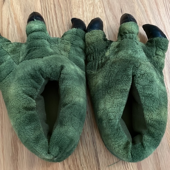 Cute Glow in the dark sneaker + bundle - Picture 6 of 7